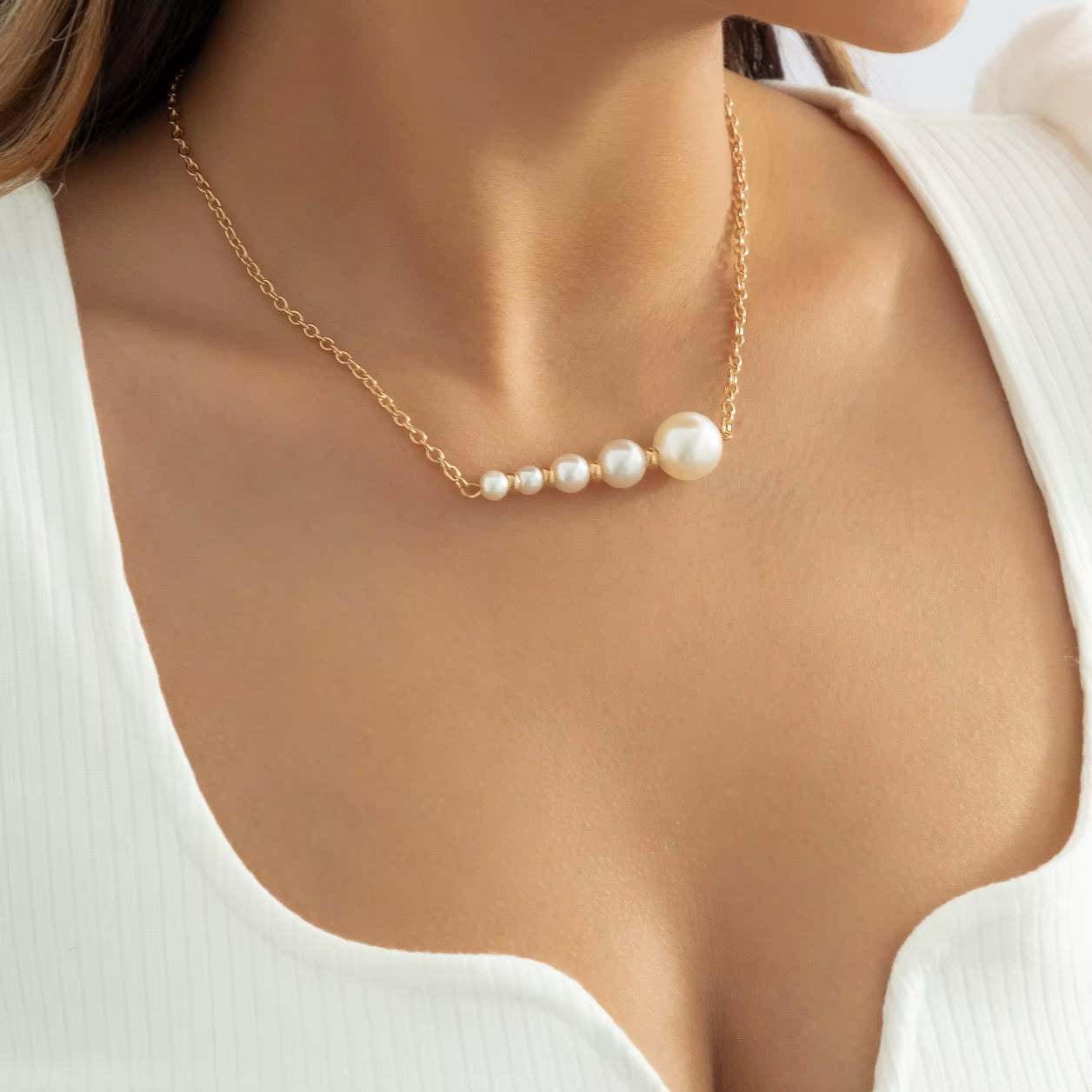 2023 Trend Elegant Jewelry Wedding Big Pearl Necklace for Women Fashion Imitation Pearl Green Rose Color Stone Choker Necklace